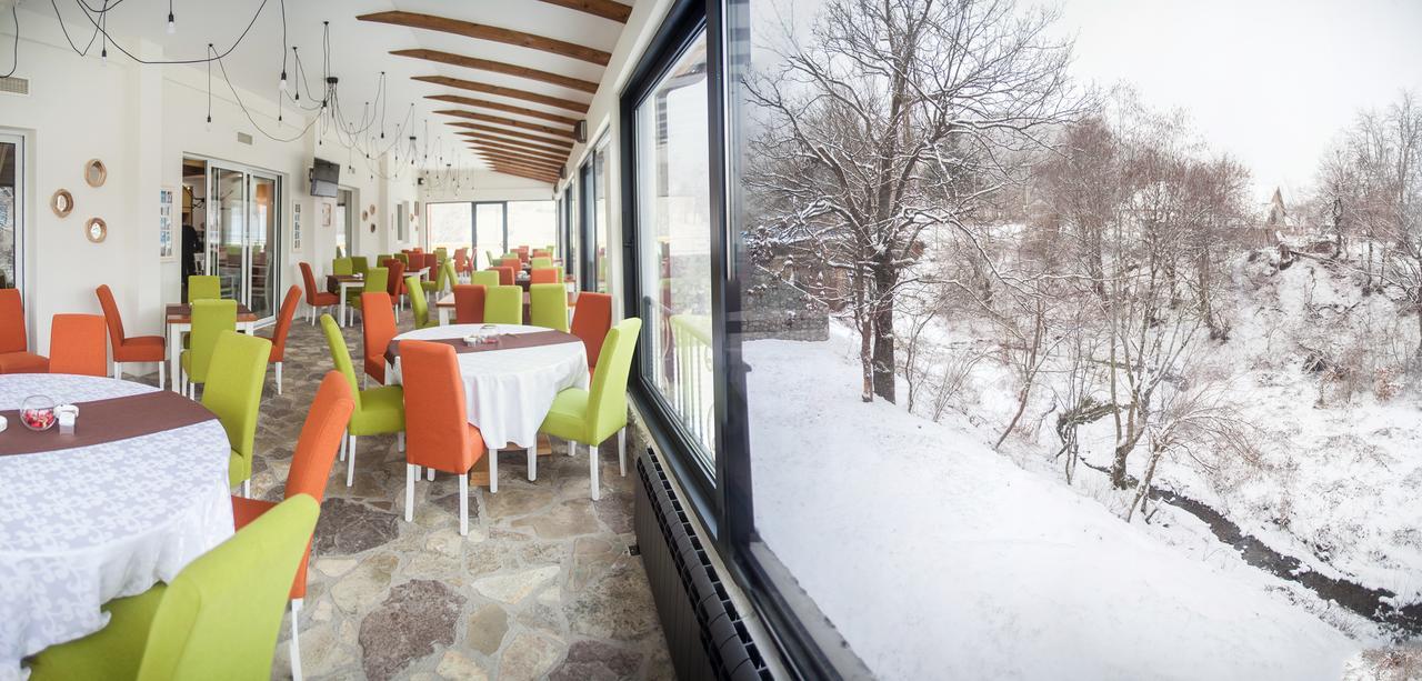 Hotel Serdar Mojkovac Exterior photo